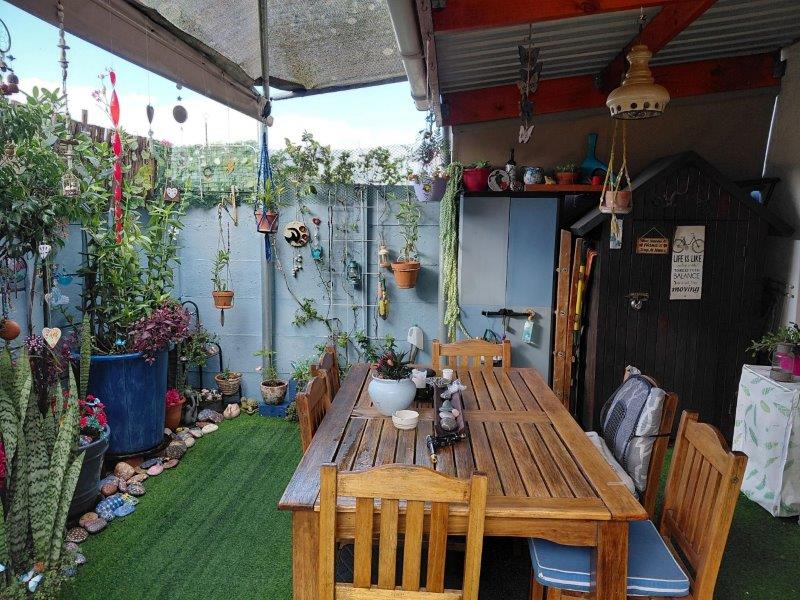 To Let 2 Bedroom Property for Rent in Table View Western Cape